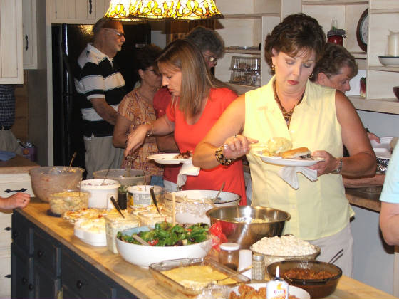 bbq2010anditsserved.jpg